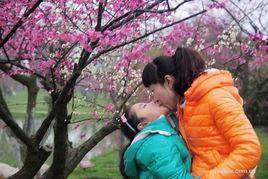 母女情深图片,温馨瞬间定格